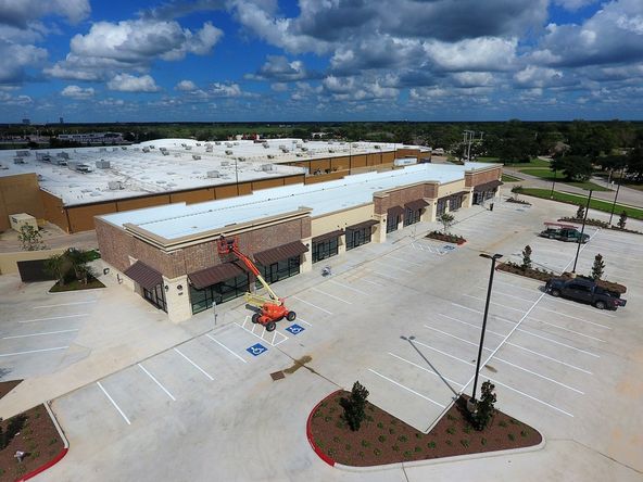 ±890 SF Retail Lease Space | 2305 Longmire Dr. | College Station, TX: 2305 Longmire Dr, College Station, TX 77845